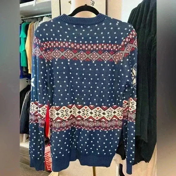 Tipsy Elves Christmas Funny Reindeer Sweater- Size Medium Men/Unisex (Worn Once) - Picture 4 of 8